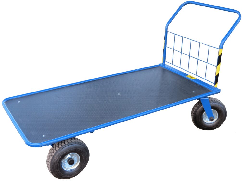 Wózek gospodarczy Stach III długość 1600 mm niebieski z płytą wodoodporną na czterech kołach pompowanych nośność 400 kg